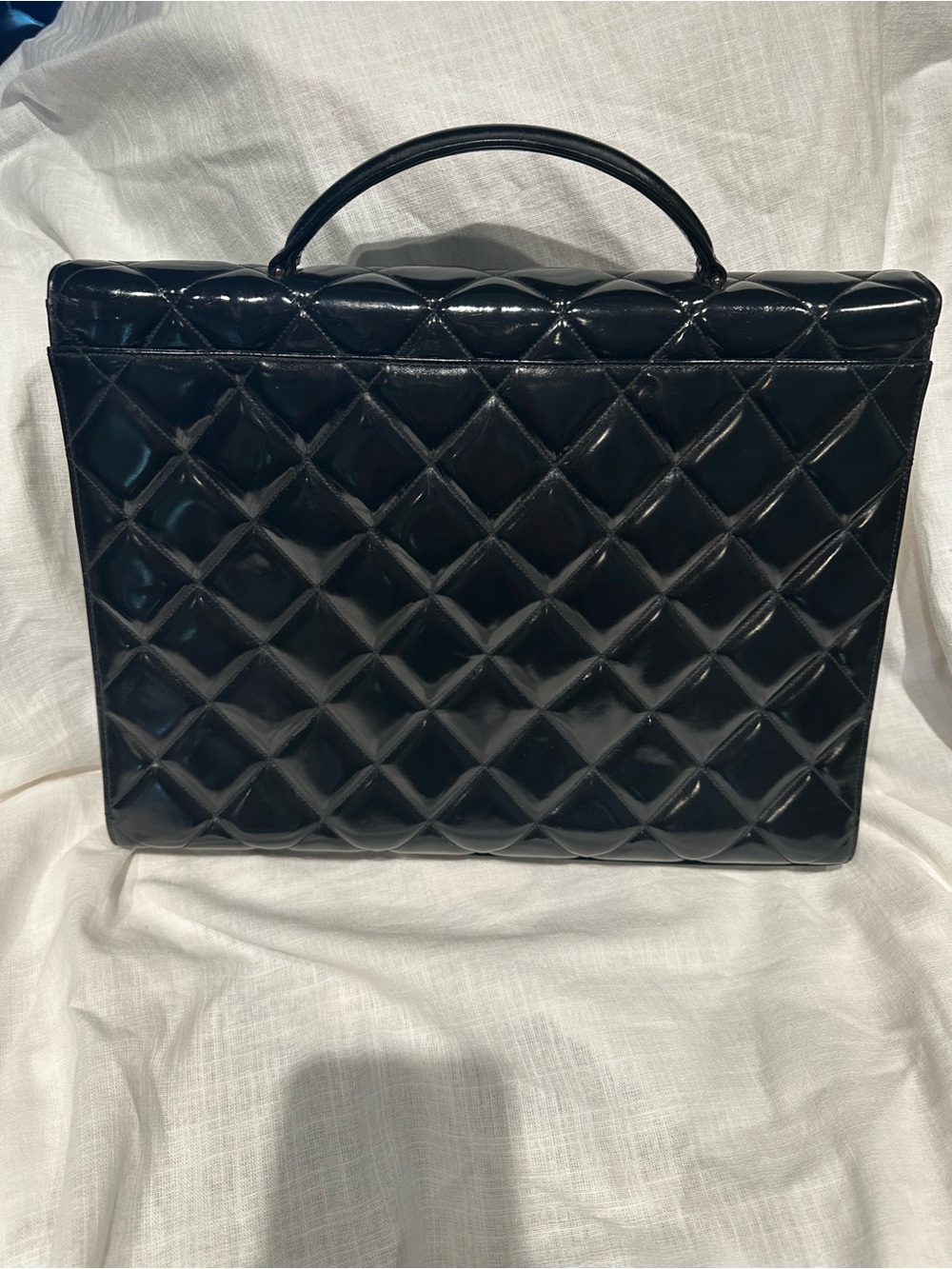 CHANEL Black Quilted Patent Top Handle Satchel with Gold CC - Picture 4 of 7
